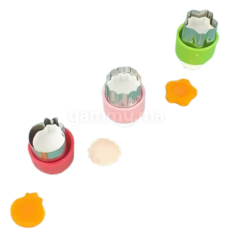 SET. 3 Mini Emporte-pièces avec Poussoir - Étoile, Rond et Ananas