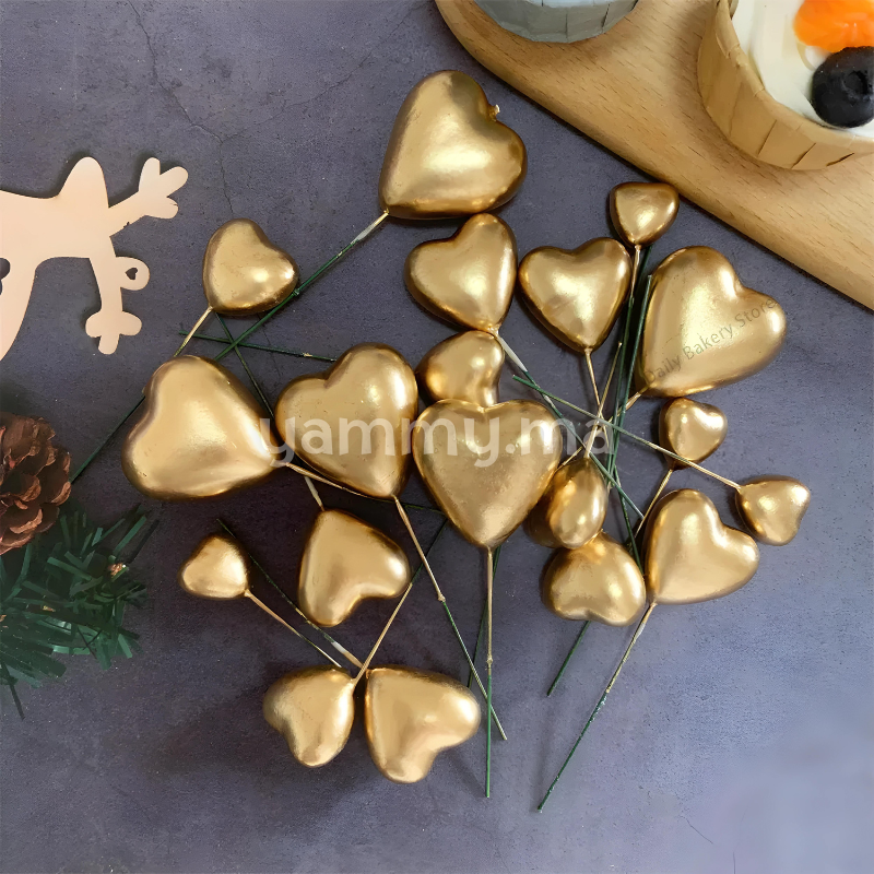 SET. 20 Décorations de Gâteau en Forme de Coeurs Or