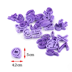 Emporte-pièces Alphabet Disney en plastique