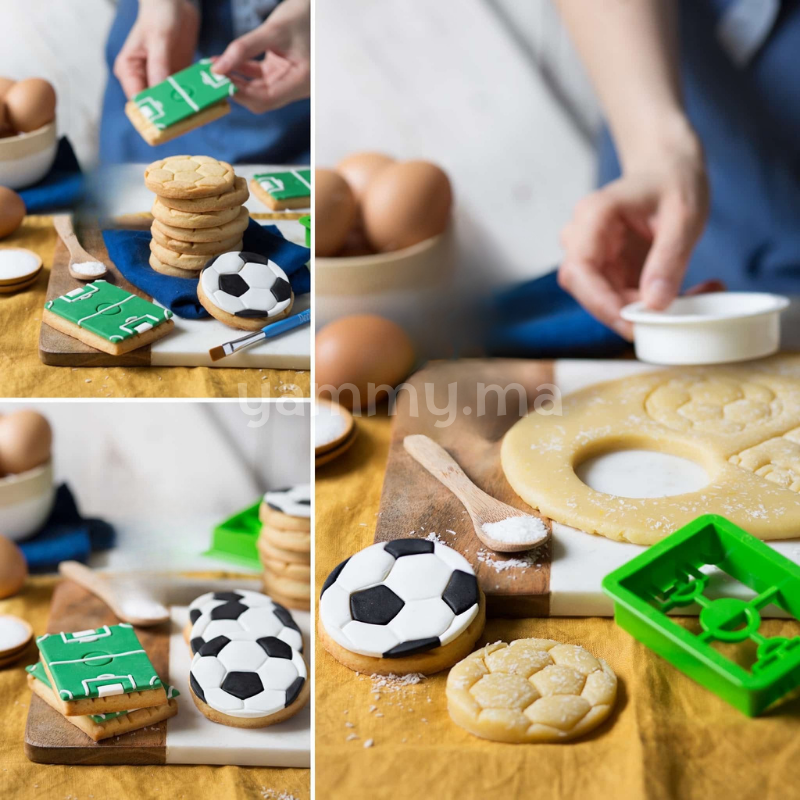 SET. 2 Emporte-pièces Ballon et Terrain de Football
