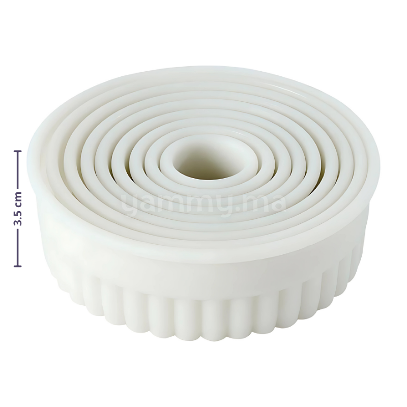 SET. 9 Emporte-pièces Ronds en Plastique Hauteur 3.5 cm