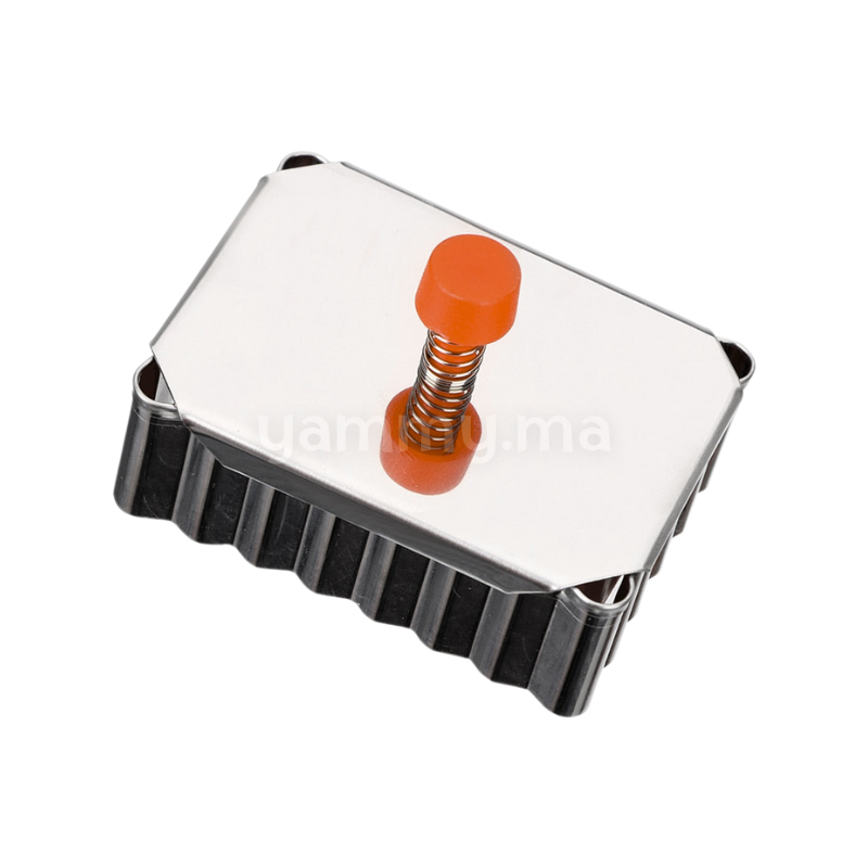 Emporte-pièces avec Poussoir Petit Beurre en Inox