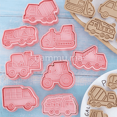 SET. 8 Emporte-piéces Camions