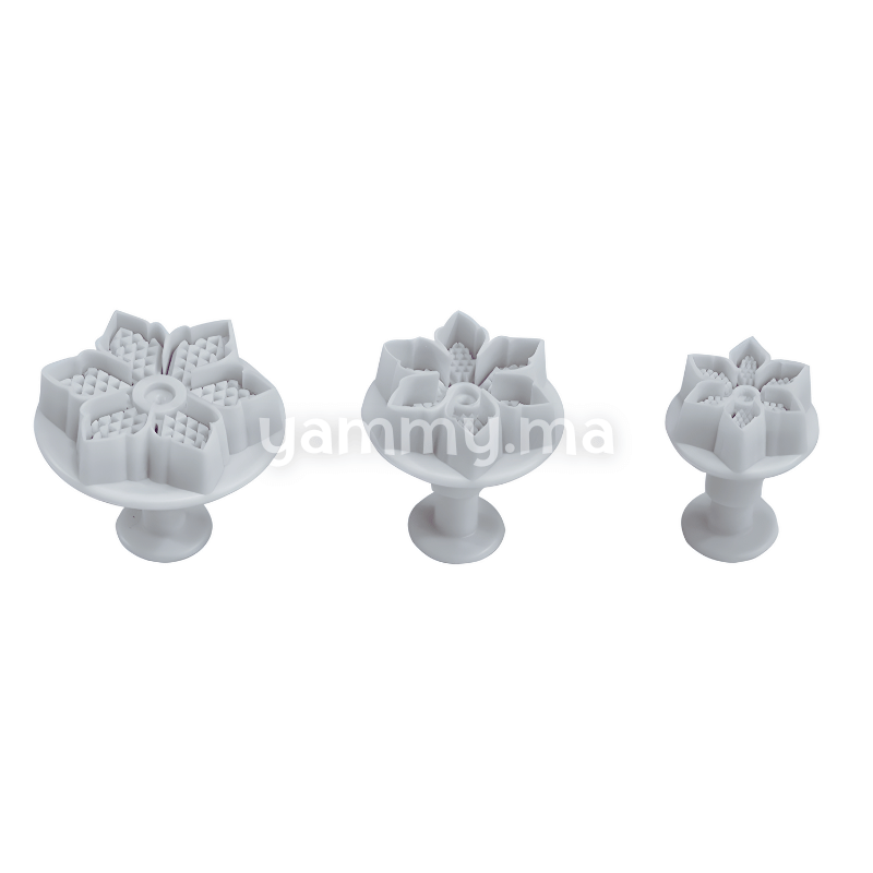 SET. 3 Emporte-pièces avec Poussoir Fleur Relief