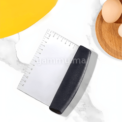 Grattoir à Patisserie 15 cm en inox