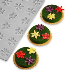 Moule Silicone 3 Fleurs Floralia Ø 3.5 cm (x24) "GG076" - Pavoni