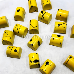 Moule à Chocolat en Polycarbonate Petit Tonneau "CW12111" 12.5gr - Chocolate World