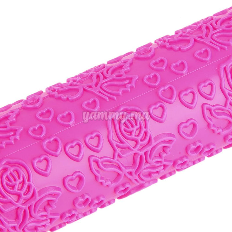 Rouleau à Pâtisserie avec Empreintes cœurs et Fleurs pour pâte à Sucre