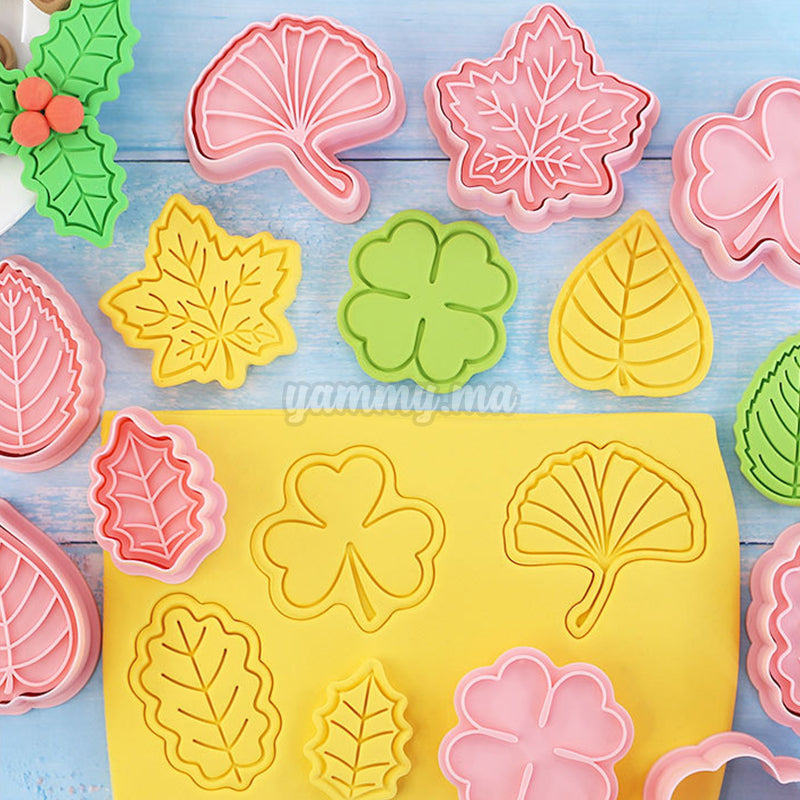 SET. 8  Emporte-pièces Feuilles